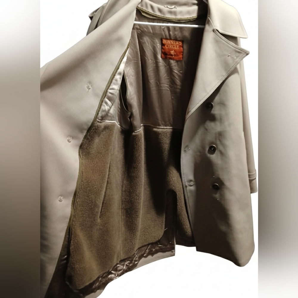 Winner's Circle by Rainfair Vintage Trench Coat - Picture 4 of 7